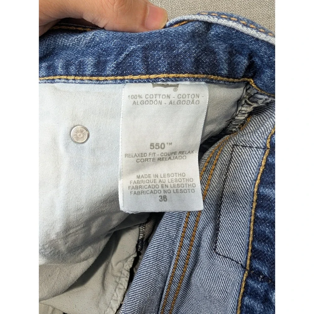 Levis 550 Denim Shorts Mens 36 Blue 100% Cotton Relaxed Fit Jorts - Picture 8 of 14